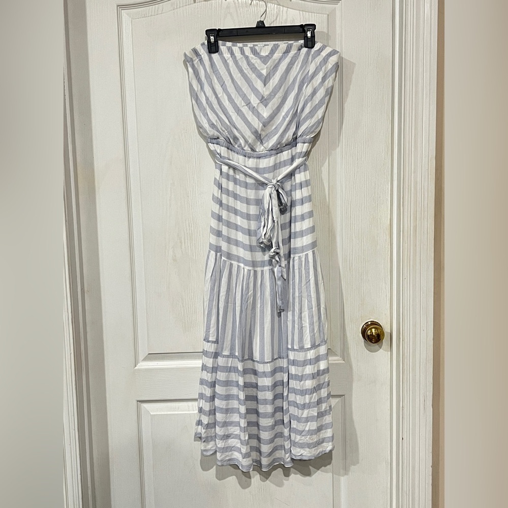 Final Price NWT Versona Striped Dress